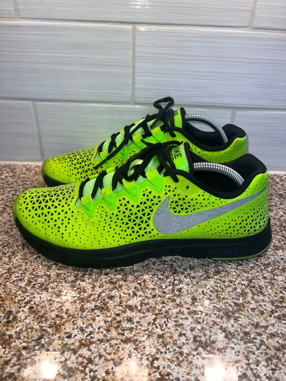 Nike Electric Green Running Sneakers with Silver Swoosh